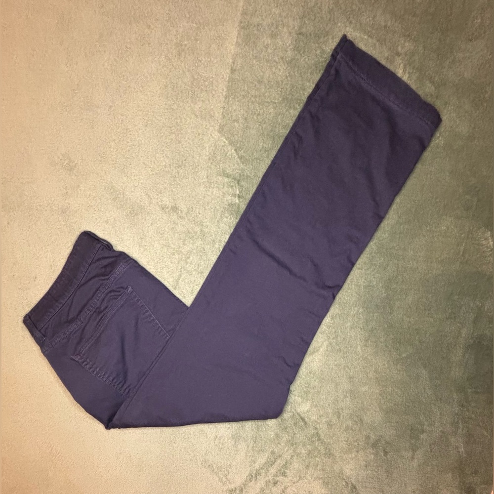 Perry Ellis Portfolio Navy stretch straight leg pants, size: 34 x 32. (5346)